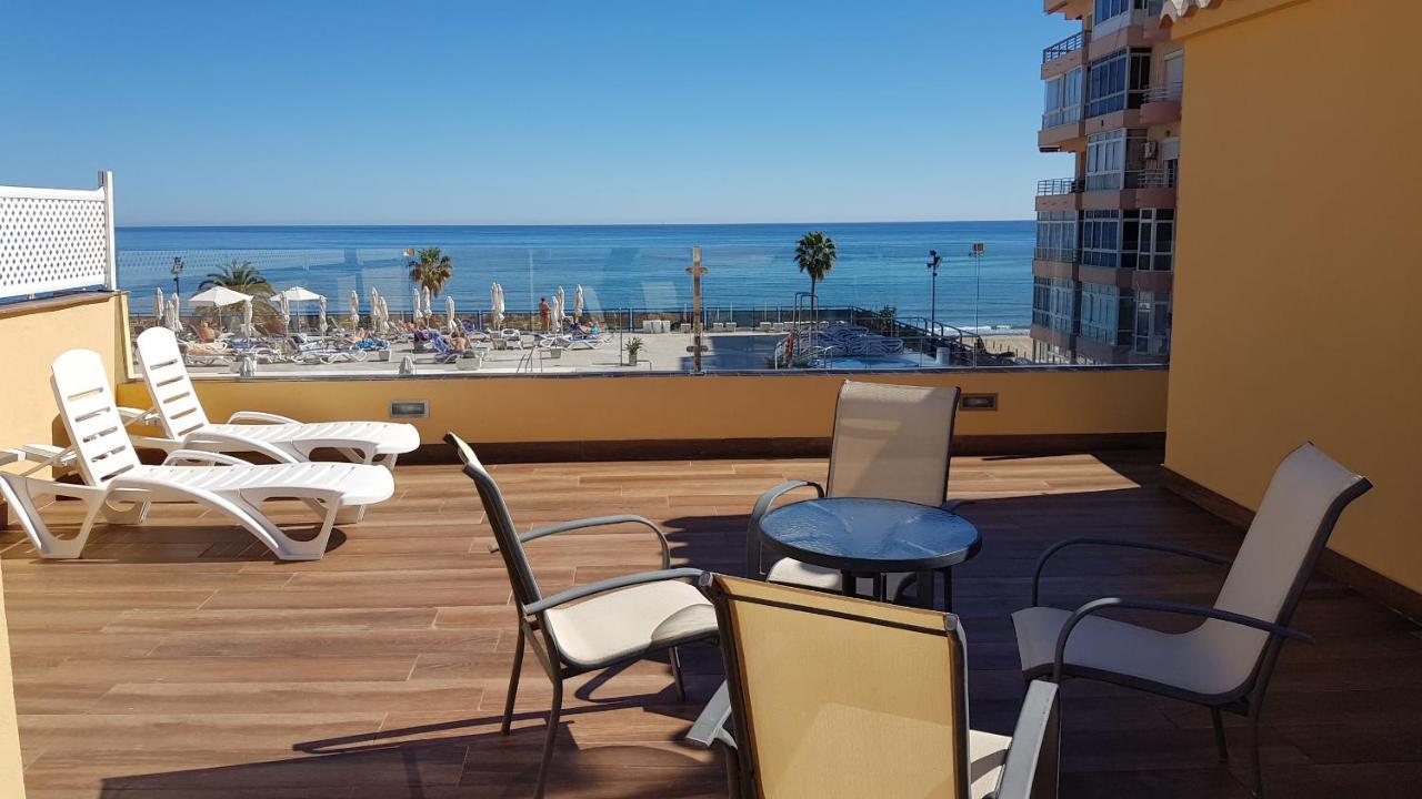 Penthouse Sea Views + Private Solarium Apartment Фуeнхирола Екстериор снимка